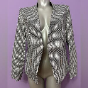 CARMEN Marc Valvo blazer Size 14, New with tags Black and White